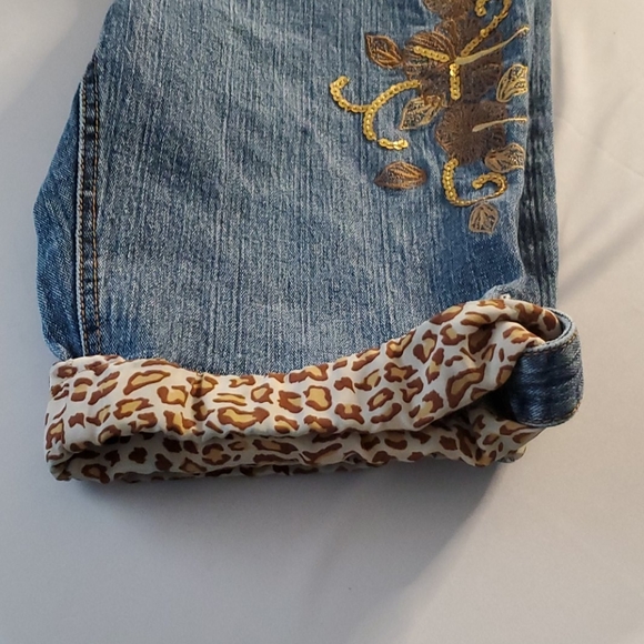 Cheetah Girls blue jeans shorts w/ cheetah designs - Picture 3 of 13